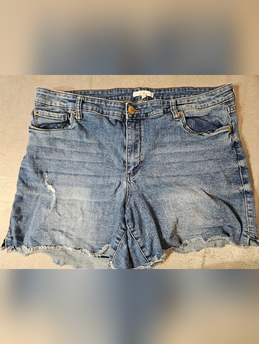 STS Blue Distressed Light Wash Denim Jean Shorts